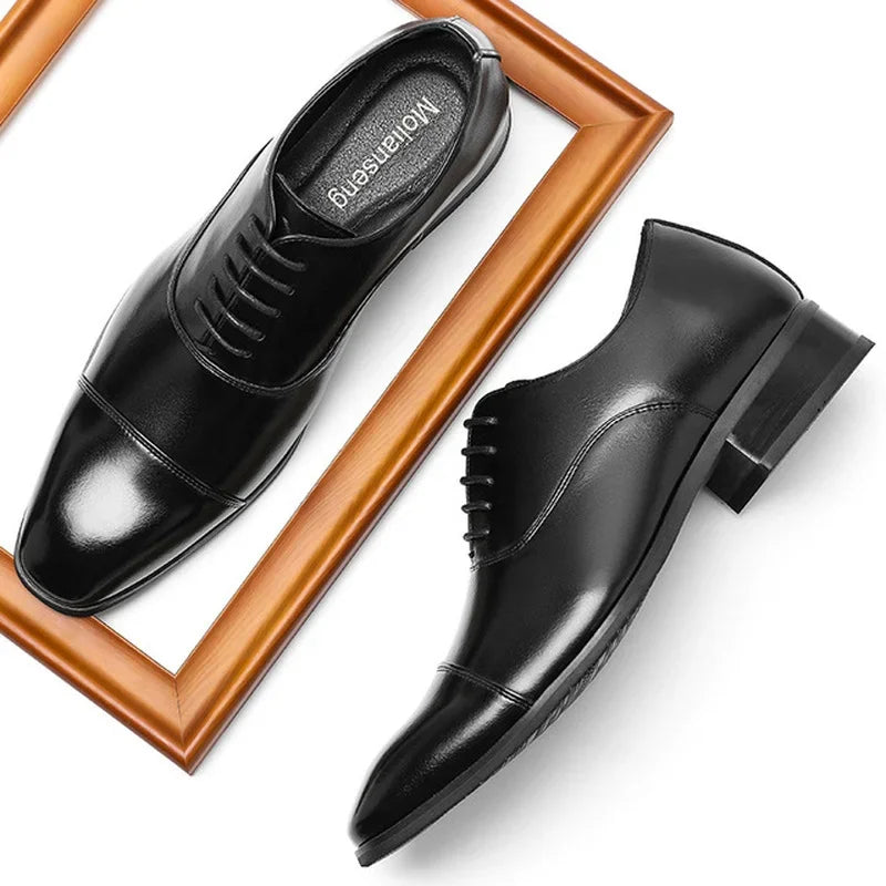 Men's Wide-Fit Leather Oxford Dress Shoes