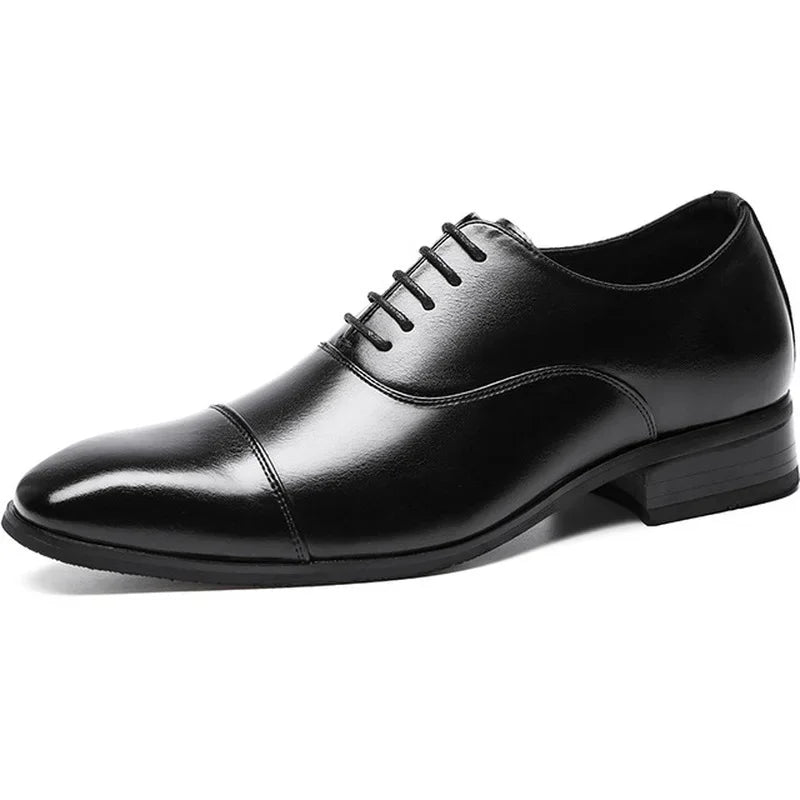 Men's Wide-Fit Leather Oxford Dress Shoes